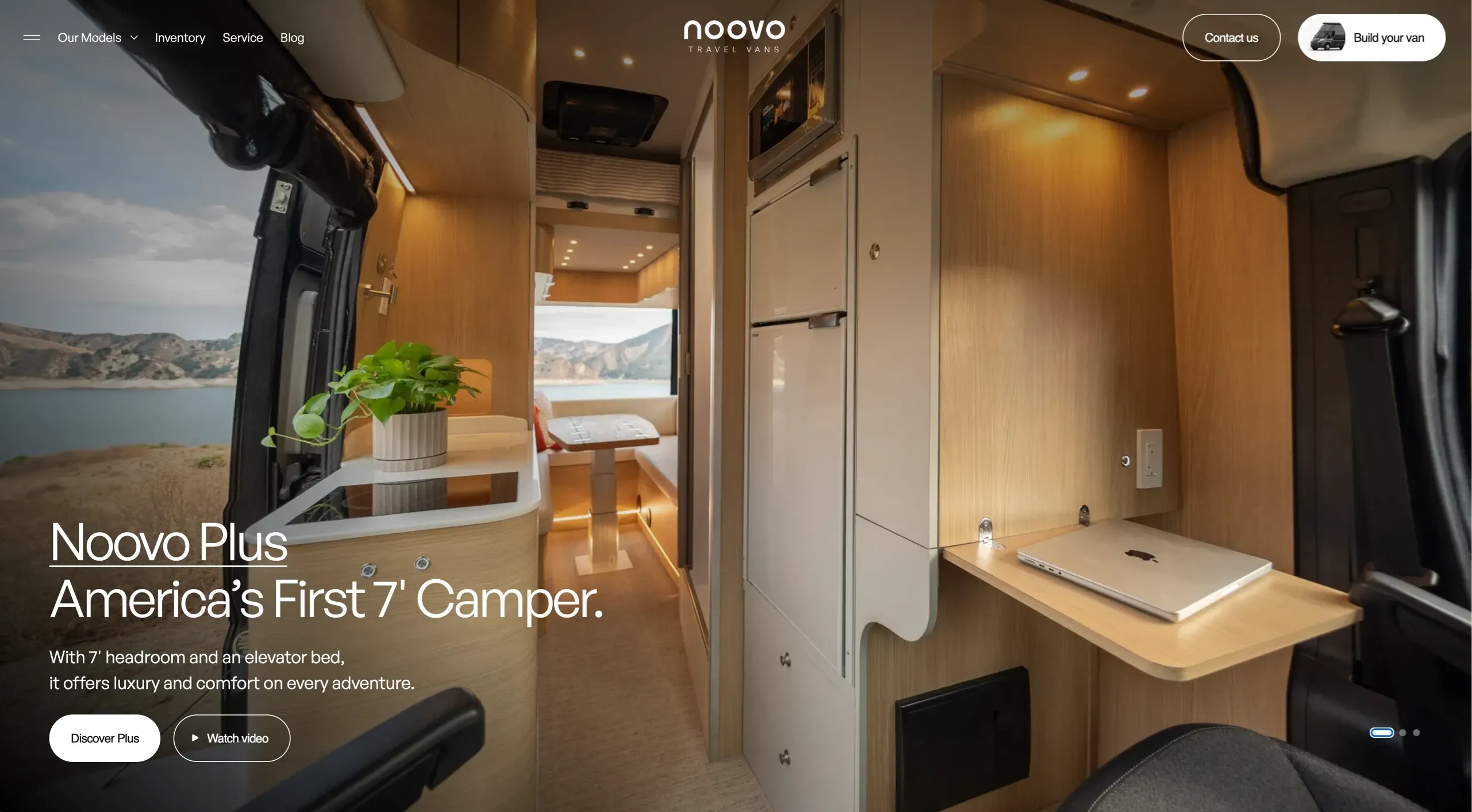Noovo，落地页 网站设计灵感详情图 1